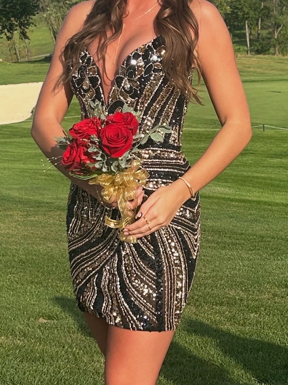 Ashley Lauren Black/Gold 00 Homecoming dress